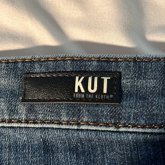 KUT from the Kloth WOMANS Blue Jeans - Picture 2 of 4